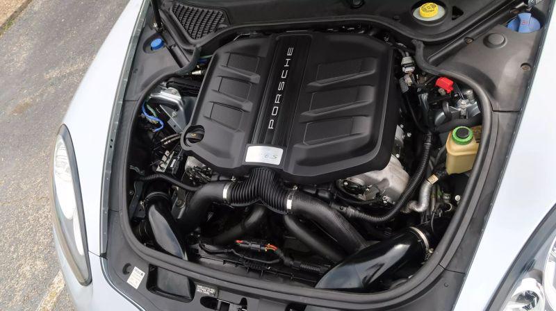 2015 Porsche Panamera S