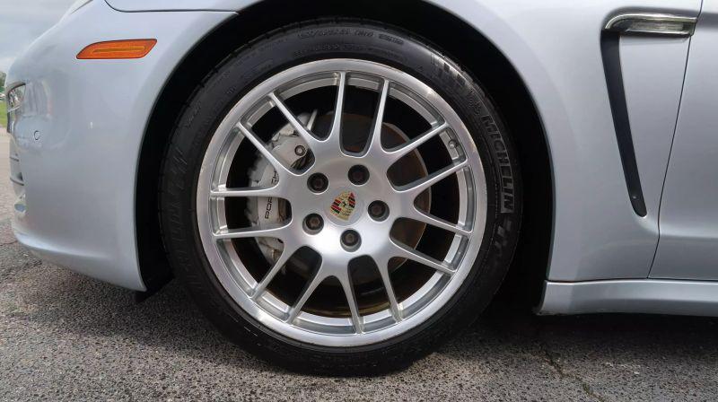 2015 Porsche Panamera S