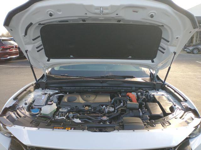 2025 Mazda CX-50 Hybrid Premium Package