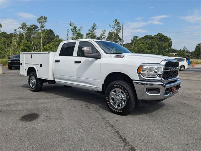2023 RAM 2500 Tradesman Crew Cab 4x4 8 Box