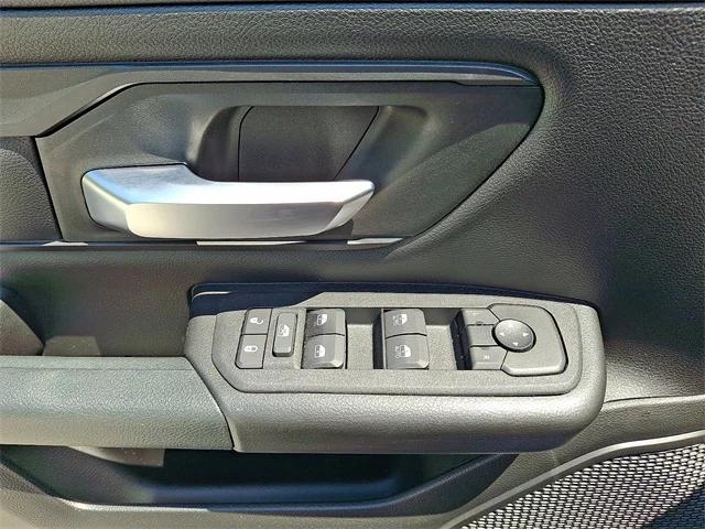 2025 RAM 1500 Warlock Crew Cab 4x4 57 Box