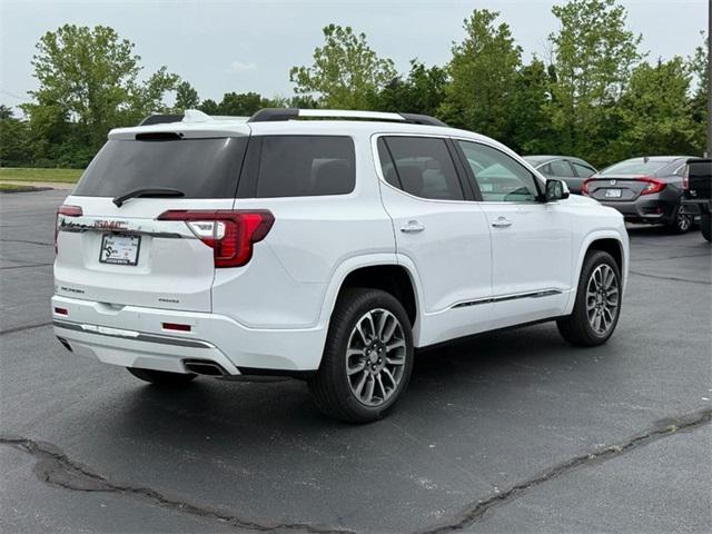 2023 GMC Acadia AWD Denali