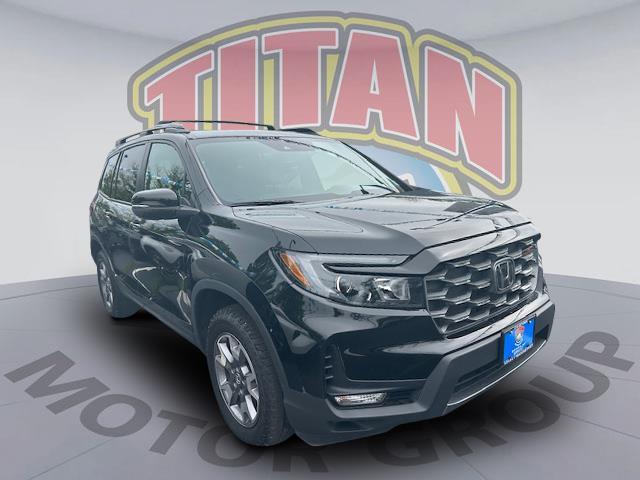 2023 Honda Passport AWD TrailSport [1]