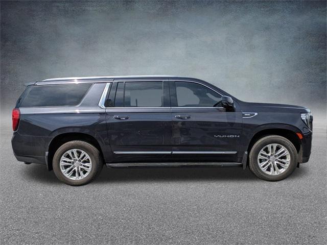 2023 GMC Yukon XL 4WD SLT