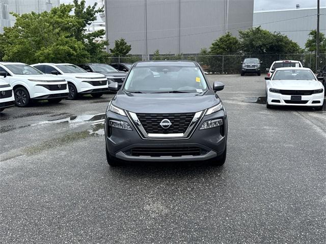 2022 Nissan Rogue SV FWD