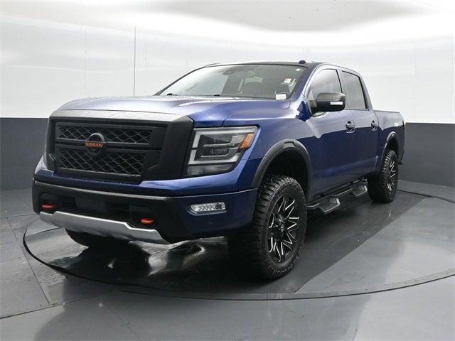 2021 Nissan TITAN Crew Cab PRO-4X 4x4