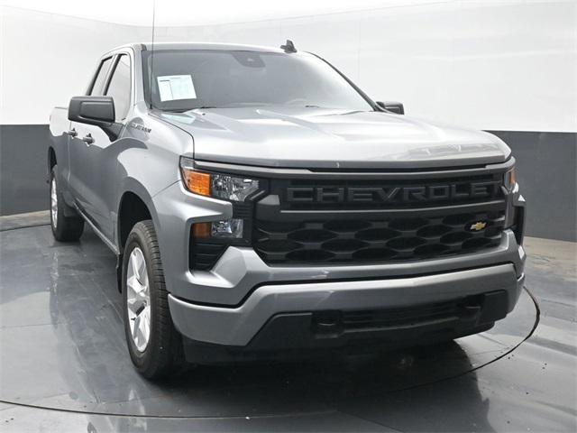 2024 Chevrolet Silverado 1500 4WD Double Cab Standard Bed Custom