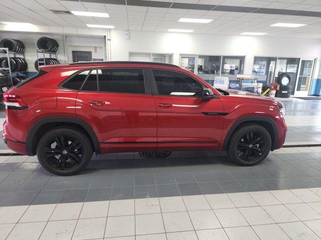 2023 Volkswagen Atlas Cross Sport 3.6L V6 SEL R-Line Black