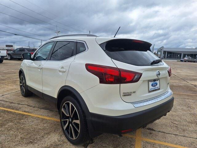 2018 Nissan Rogue Sport SL