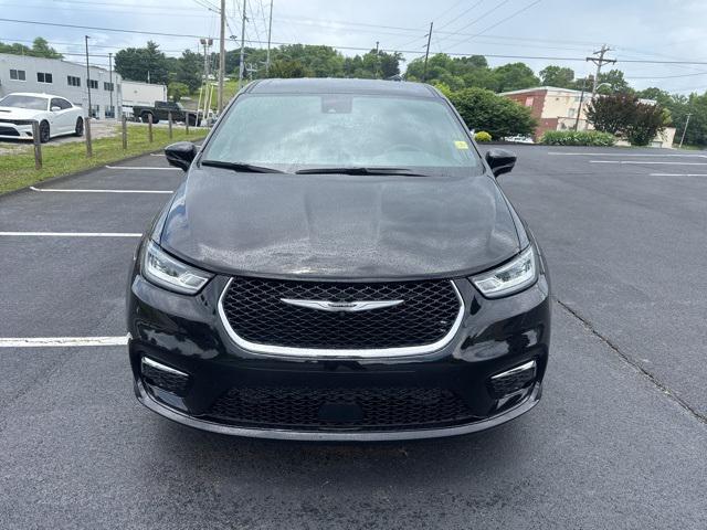 2025 Chrysler Pacifica PACIFICA SELECT