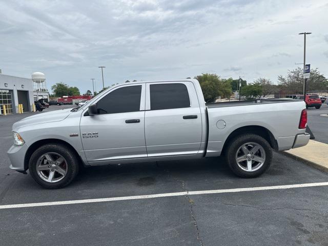 2018 RAM 1500 Express Crew Cab 4x2 57 Box