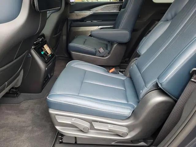 2025 Cadillac Escalade Sport 2 AWD