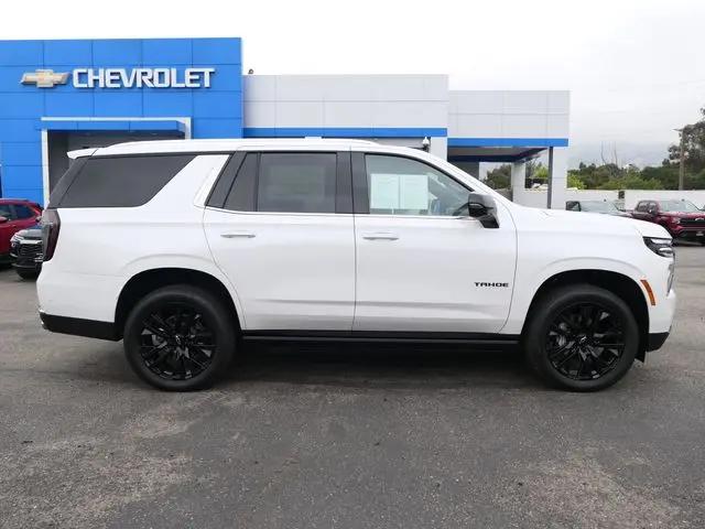 2025 Chevrolet Tahoe 4WD Premier