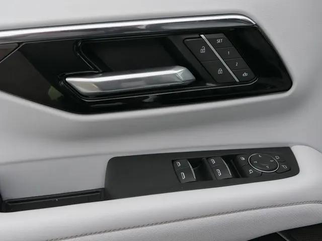 2025 Chevrolet Tahoe 4WD Premier