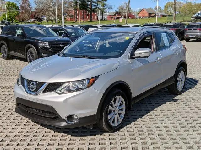2017 Nissan Rogue Sport SV
