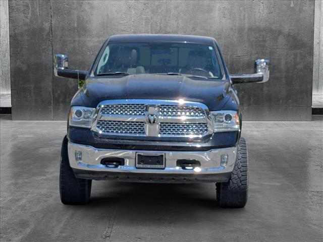 2018 RAM 1500 Laramie Crew Cab 4x4 57 Box