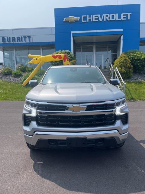 2022 Chevrolet Silverado 1500 4WD Crew Cab Short Bed LT with 2FL