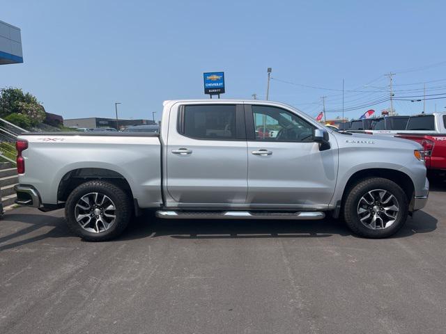 2022 Chevrolet Silverado 1500 4WD Crew Cab Short Bed LT with 2FL