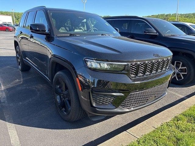 2023 Jeep Grand Cherokee Altitude 4x4