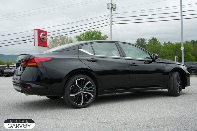 2025 Nissan Altima SR AWD