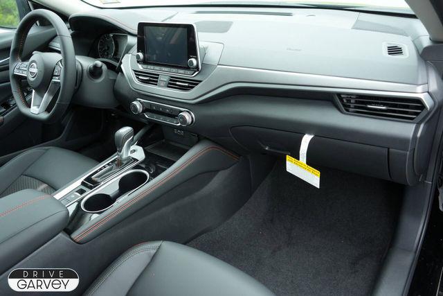 2025 Nissan Altima SR AWD