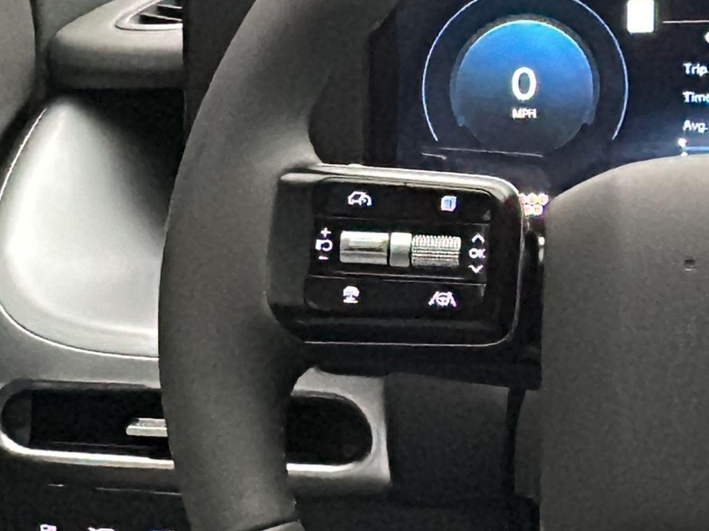 2026 Hyundai IONIQ 9 SE - Photo 17