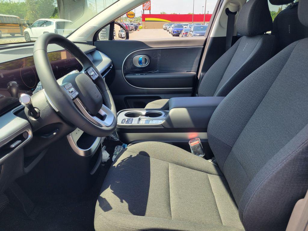 2026 Hyundai IONIQ 9 S - Photo 14
