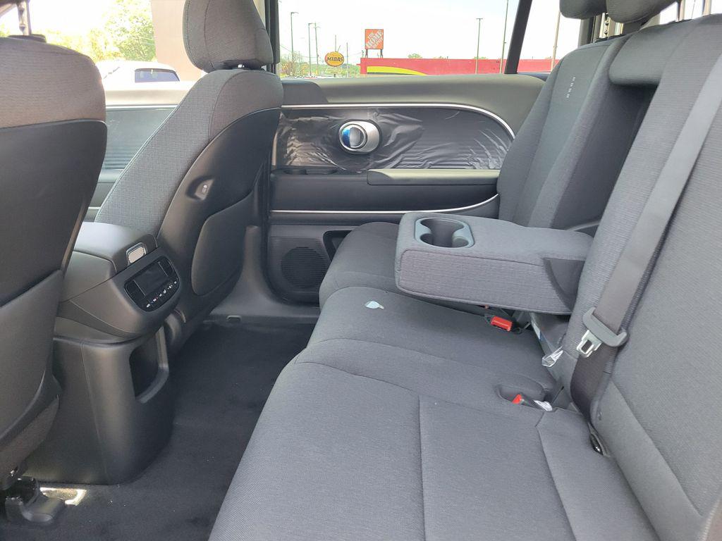 2026 Hyundai IONIQ 9 S - Photo 33