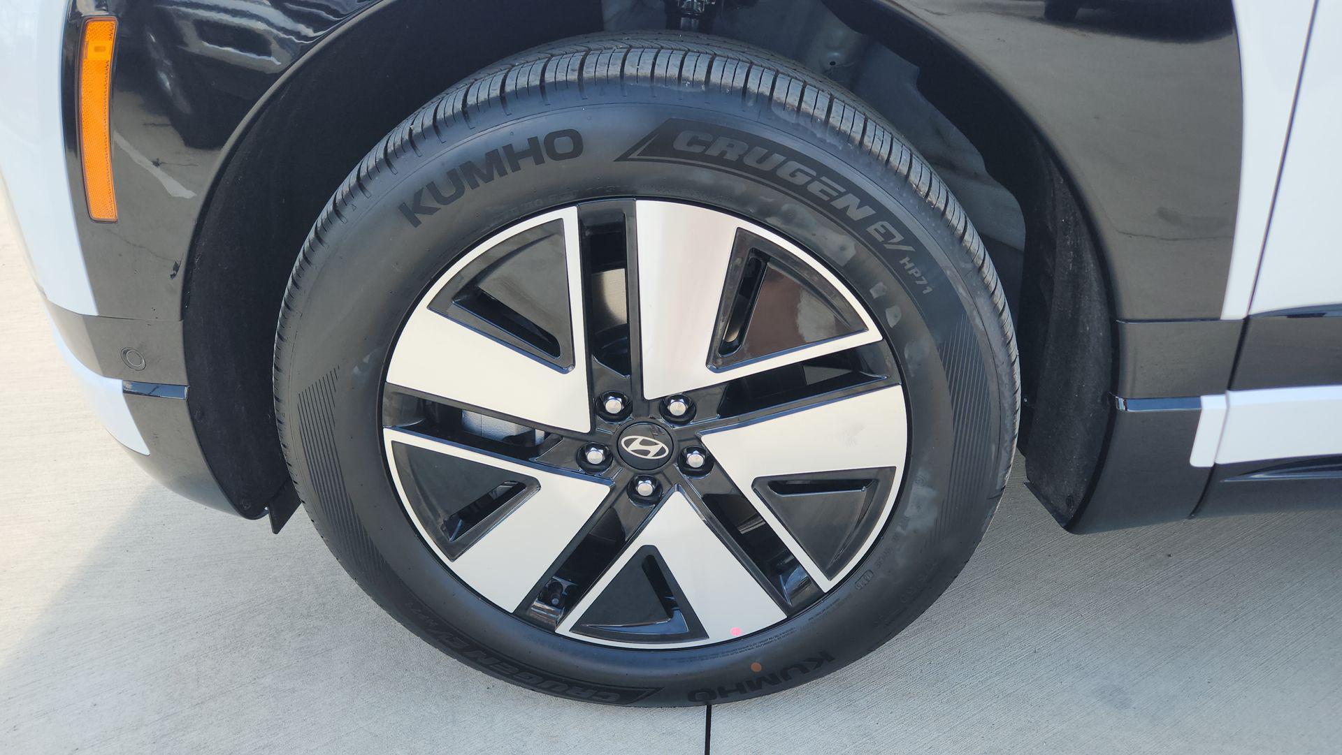 2026 Hyundai IONIQ 9 SEL - Photo 23