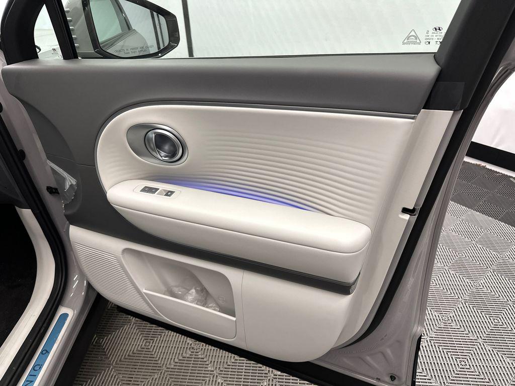 2026 Hyundai IONIQ 9 SEL - Photo 15