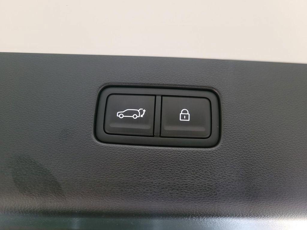 2026 Hyundai IONIQ 9 SE - Photo 11