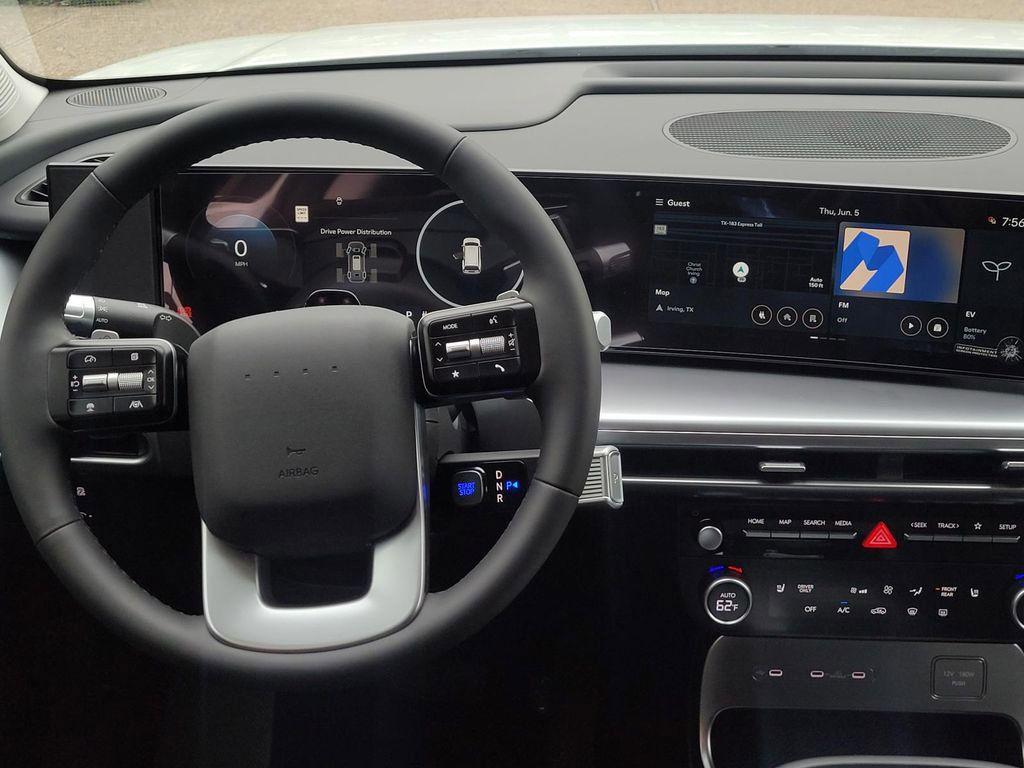 2026 Hyundai IONIQ 9 SE - Photo 13