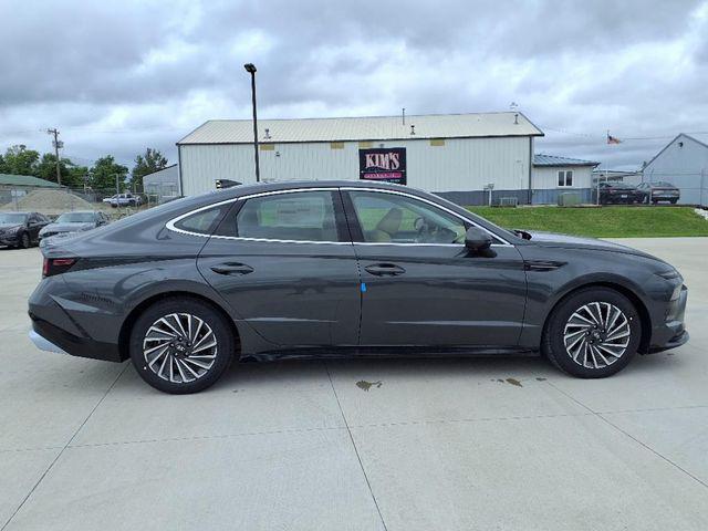 2025 Hyundai Sonata Hybrid Limited