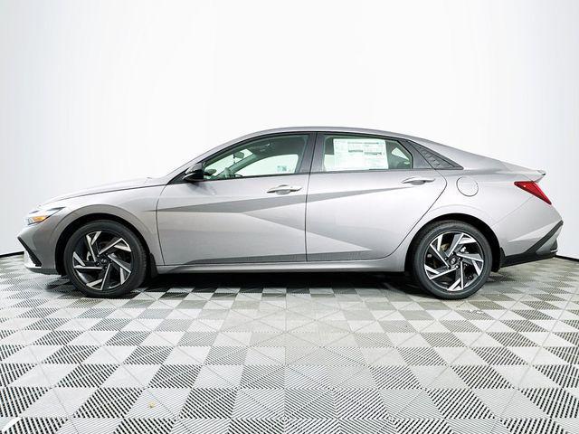 2025 Hyundai Elantra Hybrid SEL Sport