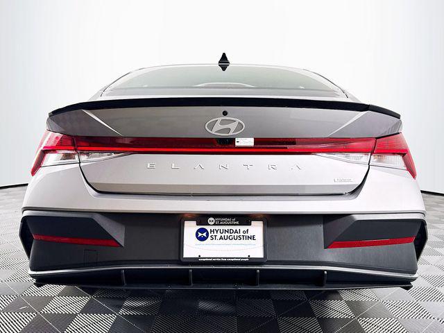 2025 Hyundai Elantra Hybrid SEL Sport