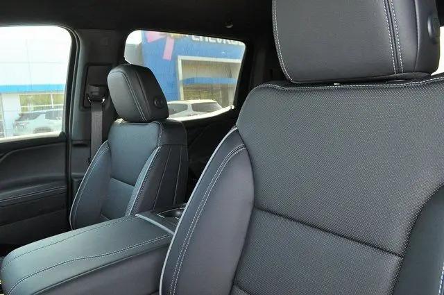 2025 Chevrolet Silverado EV LT