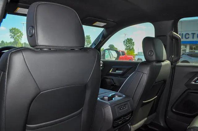 2025 Chevrolet Silverado EV LT