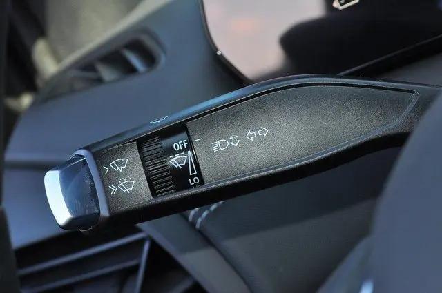 2025 Chevrolet Silverado EV LT