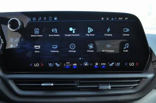 2025 Chevrolet Silverado EV LT