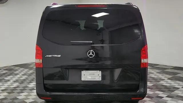 2016 Mercedes-Benz Metris Standard