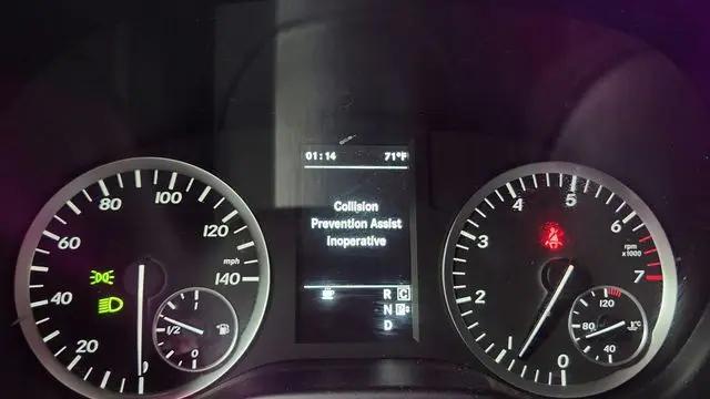 2016 Mercedes-Benz Metris Standard