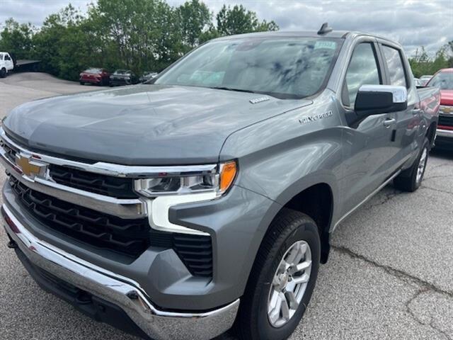 2025 Chevrolet Silverado 1500 4WD Crew Cab Standard Bed LT