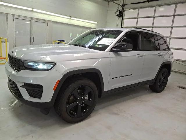 2024 Jeep Grand Cherokee Altitude X 4x4