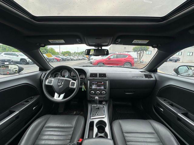 2013 Dodge Challenger R/T Plus