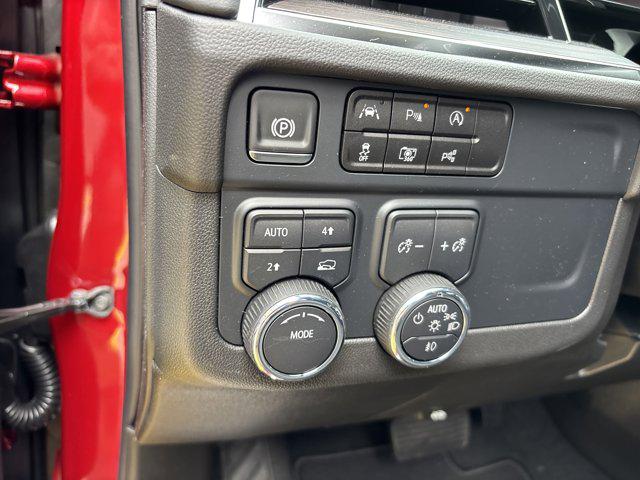 2025 Chevrolet Tahoe 4WD LT