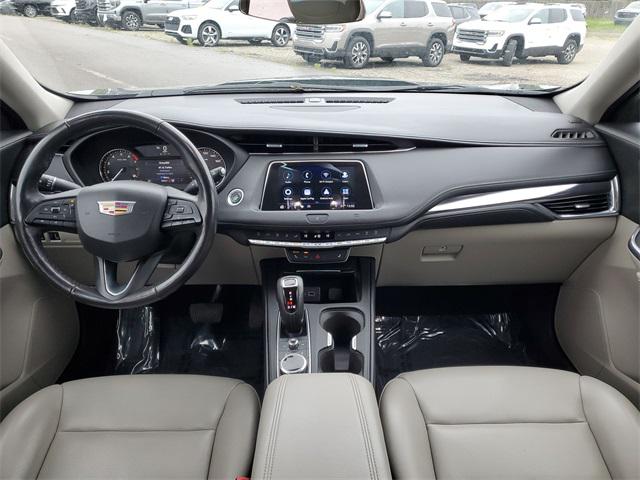 Used 2019 Cadillac XT4 For Sale in Waterford Twp, MI