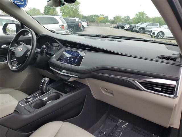 Used 2019 Cadillac XT4 For Sale in Waterford Twp, MI