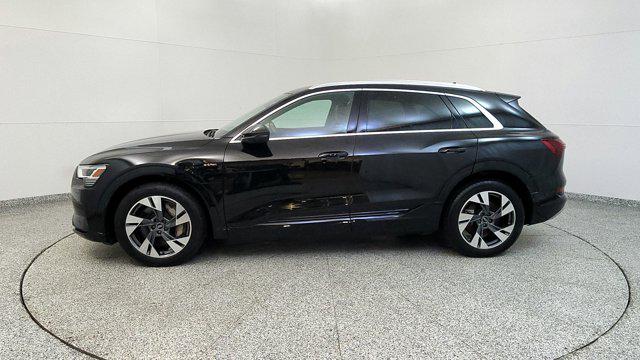 2021 Audi e-tron Premium quattro