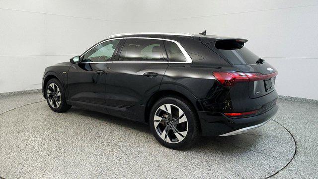 2021 Audi e-tron Premium quattro