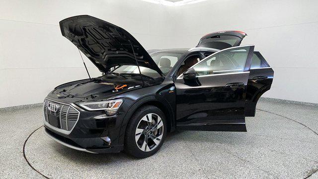 2021 Audi e-tron Premium quattro